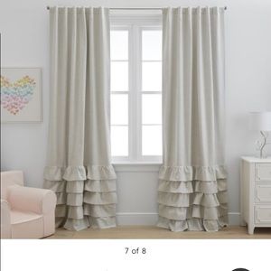 Pottery barn kids Evelyn linen ruffle bottom blackout curtain - white - new